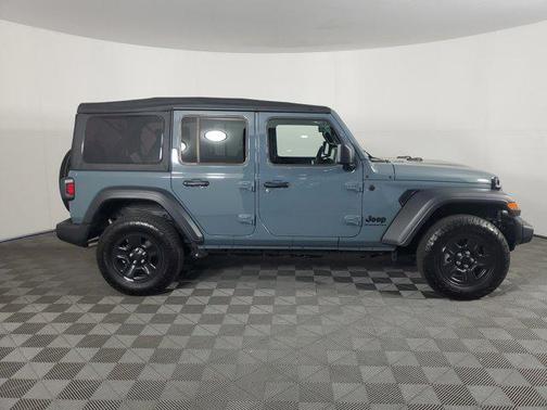 2025 Jeep Wrangler Sport
