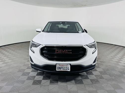 Summit White 2020 GMC Terrain SLE