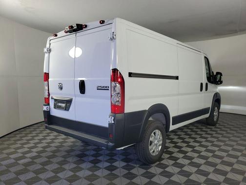 2024 RAM ProMaster 2500 Base
