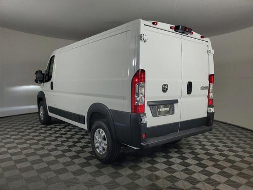2024 RAM ProMaster 2500 Base