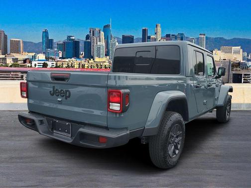 2026 Jeep Gladiator Sport S