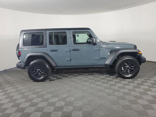 2025 Jeep Wrangler Sport