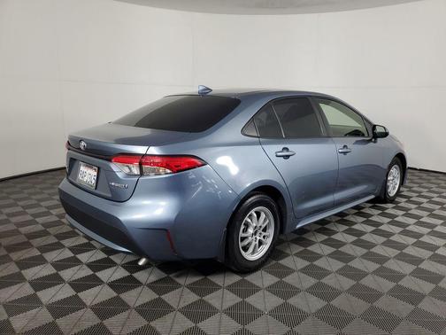 2022 Toyota Corolla Hybrid LE
