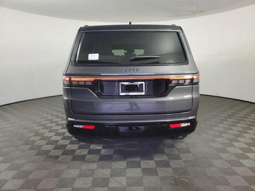 Baltic Gray Metallic Clearcoat 2026 Jeep Grand Wagoneer Summit Obsidian 4x4