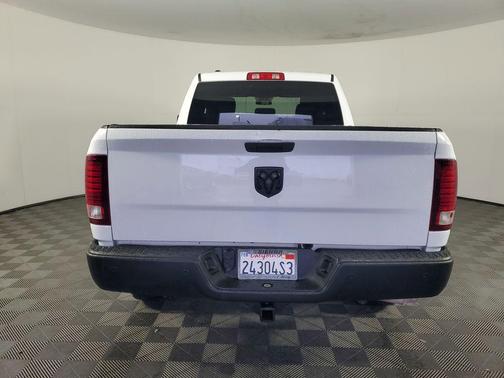 2022 RAM 1500 Classic Warlock Quad Cab 4x2 6'4' Box