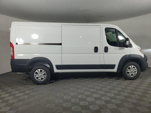 2024 RAM ProMaster 2500 Base