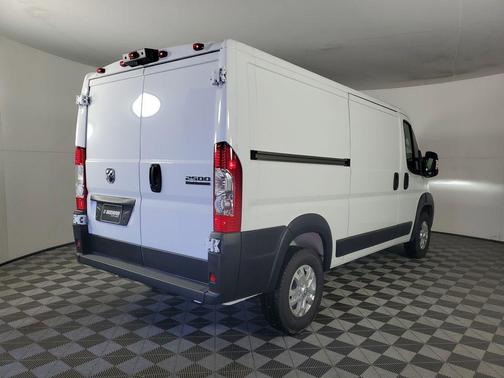 2024 RAM ProMaster 2500 Base