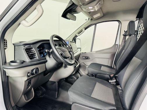Oxford White 2025 Ford Transit-250 Base