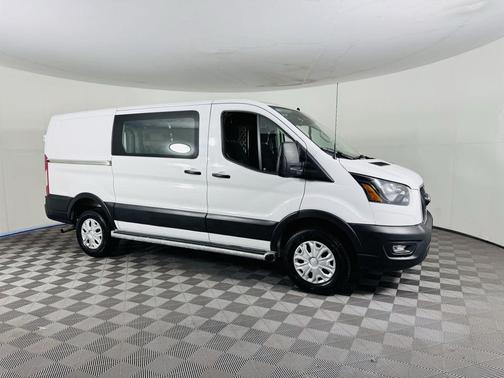 Oxford White 2025 Ford Transit-250 Base