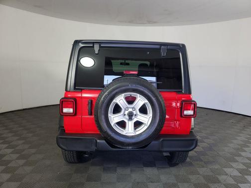 Firecracker Red Clearcoat 2022 Jeep Wrangler Unlimited Sport