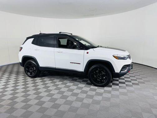 2023 Jeep Compass Trailhawk