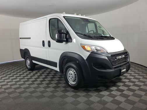 2026 RAM ProMaster 1500 Low Roof