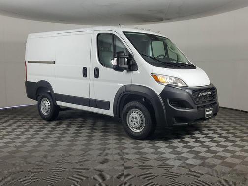 2026 RAM ProMaster 1500 Low Roof