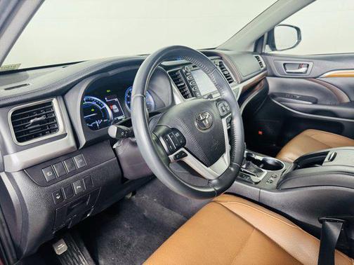 2019 Toyota Highlander Hybrid Limited