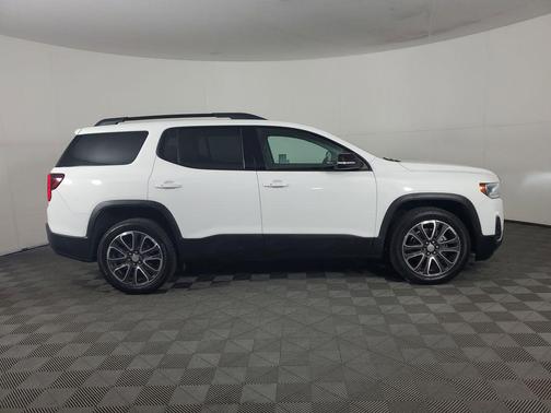 2021 GMC Acadia AWD AT4