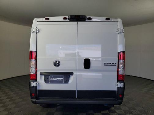 Bright White Clearcoat 2026 RAM ProMaster 2500 Tradesman