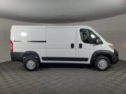 Bright White Clearcoat 2026 RAM ProMaster 2500 Tradesman