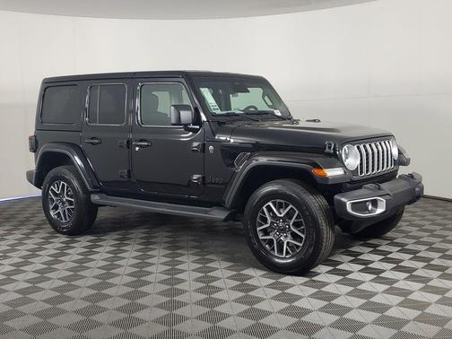2025 Jeep Wrangler 4-Door Sahara 4x4