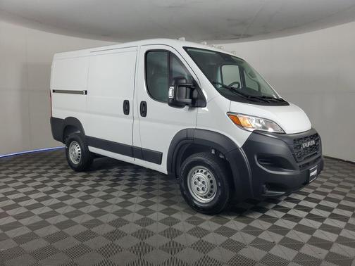 2026 RAM ProMaster 1500 Low Roof