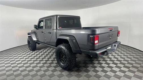 2025 Jeep Gladiator Nighthawk