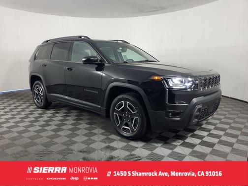 Diamond Black Crystal Pearlcoat 2026 Jeep Cherokee Limited