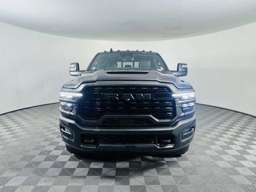 2025 RAM 3500 Limited Mega Cab 4x4 6'4' Box