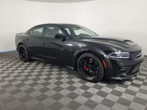 Pitch Black Clearcoat 2022 Dodge Charger SRT Hellcat