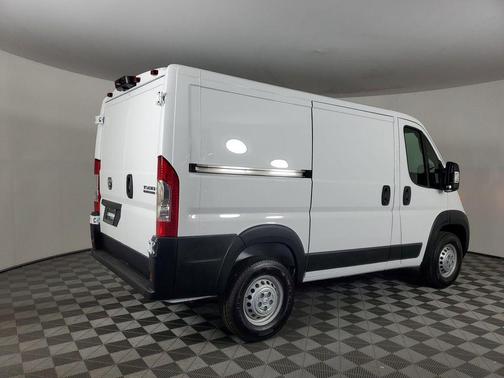 2026 RAM ProMaster 1500 Low Roof