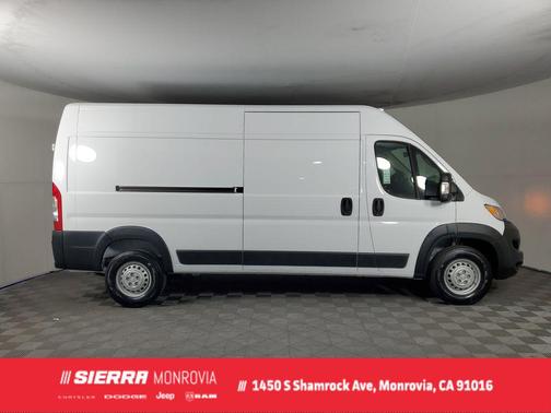 Bright White Clearcoat 2026 RAM ProMaster 2500 Tradesman