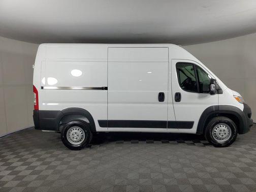 2025 RAM ProMaster 1500 Base