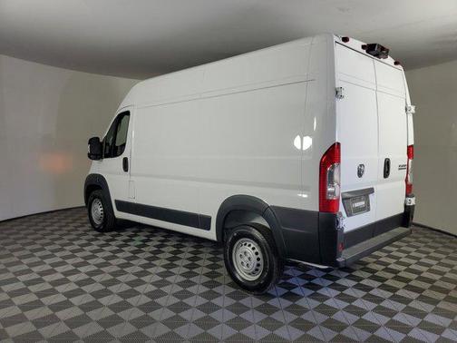 2025 RAM ProMaster 1500 Base