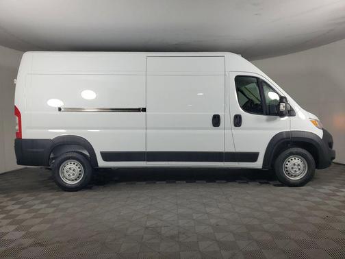 2026 RAM ProMaster 2500 Tradesman