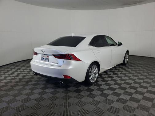 2016 Lexus IS 200t Base