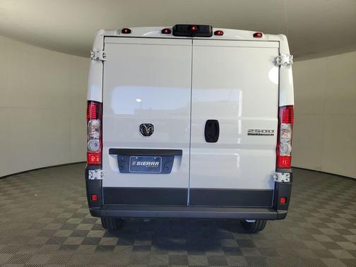 2024 RAM ProMaster 2500 Base