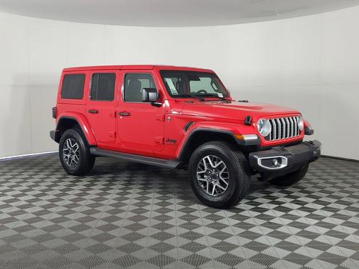 2025 Jeep Wrangler 4-Door Sahara 4x4
