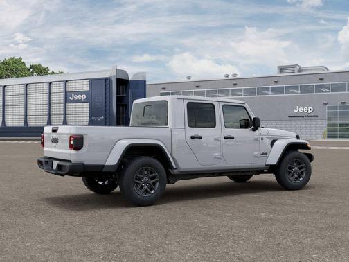 Bright White Clearcoat 2026 Jeep Gladiator Sport S