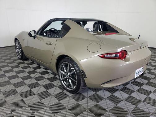 2023 Mazda MX-5 Miata RF Grand Touring