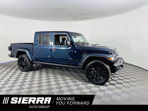 2025 Jeep Gladiator Nighthawk