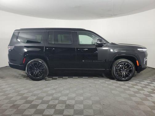 High Gloss Black 2026 Jeep Grand Wagoneer Summit Obsidian 4x4