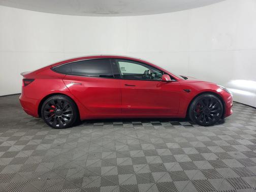 2023 Tesla Model 3 Performance