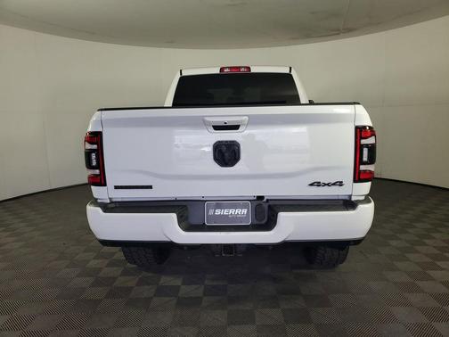 Bright White Clearcoat 2020 RAM 2500 Big Horn Crew Cab 4x4 6'4' Box