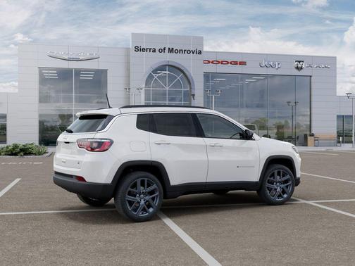 Bright White Clearcoat 2026 Jeep Compass 85th Anniversary 4x4
