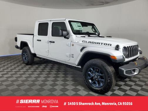 Bright White Clearcoat 2026 Jeep Gladiator 85th Anniversary Edition