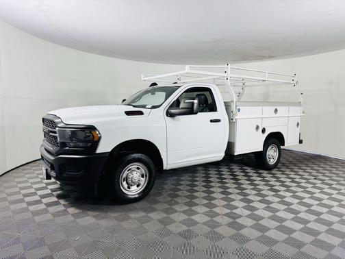 Bright White Clearcoat 2023 RAM 2500 Tradesman Regular Cab 4x2 8' Box