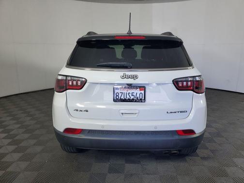 Bright White Clearcoat 2022 Jeep Compass Limited