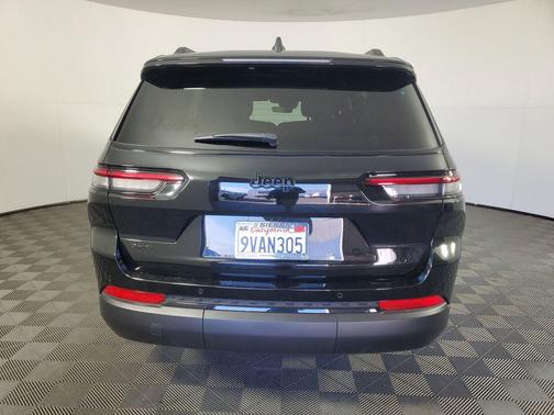 2025 Jeep Grand Cherokee L Altitude