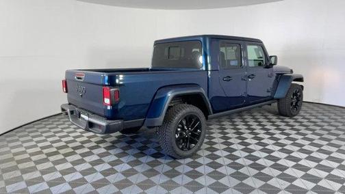 2025 Jeep Gladiator Nighthawk
