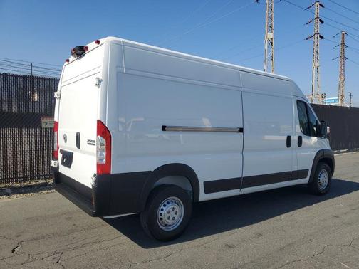 Bright White Clearcoat 2026 RAM ProMaster 2500 Tradesman
