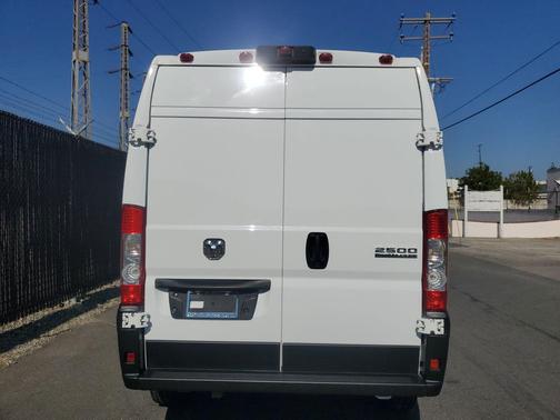 Bright White Clearcoat 2026 RAM ProMaster 2500 Tradesman