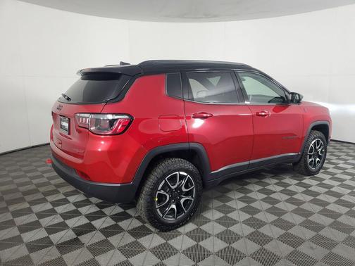 2026 Jeep Compass Trailhawk